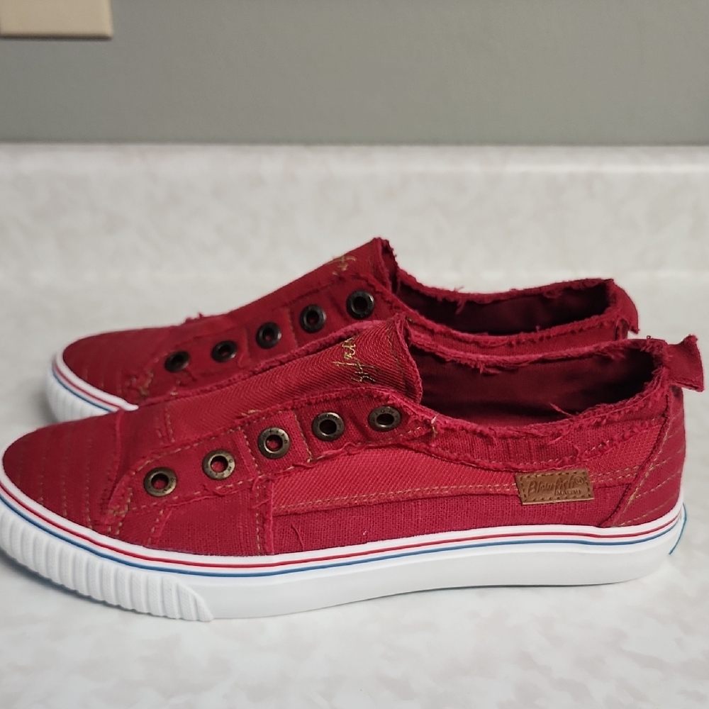Blowfush Red Slip-On Canvas Sneakers womens 8.5 number 60